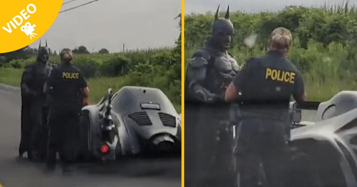 Batman sa preháňal po uliciach na Batmobile – video v článku