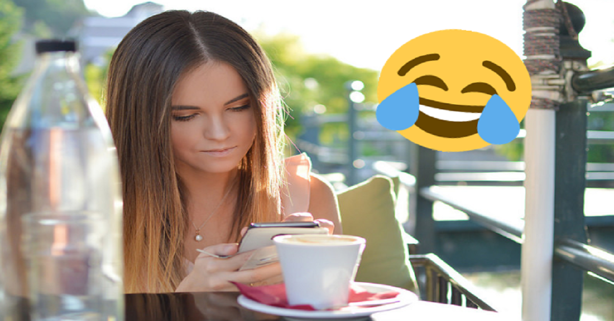 Žena chcela poslať erotické video svojmu manželovi. Omylom ho zdieľala na Facebooku medzi svojimi priateľmi