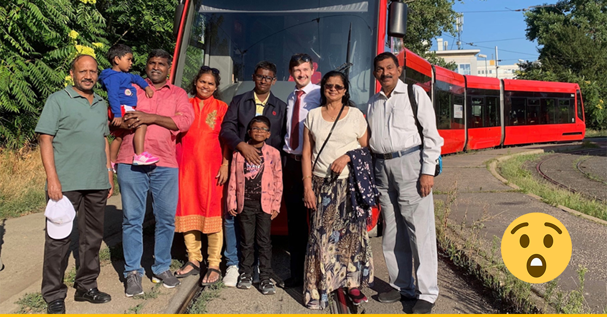 Rodinka priletela z Dubaja do Bratislavy, aby sa povozili na električke