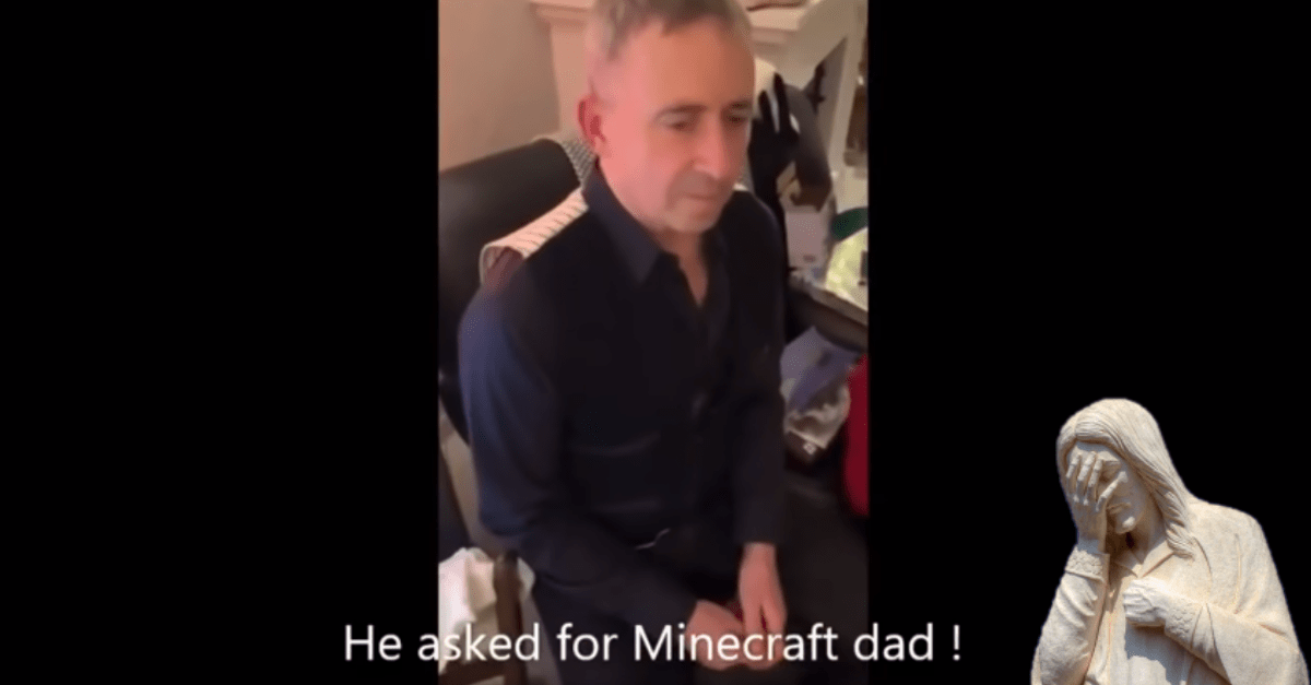VIDEO: Malý vnúčik si na Vianoce želal Minecraft ale jeho dedo už horšie počuje, tak namiesto toho dostal…
