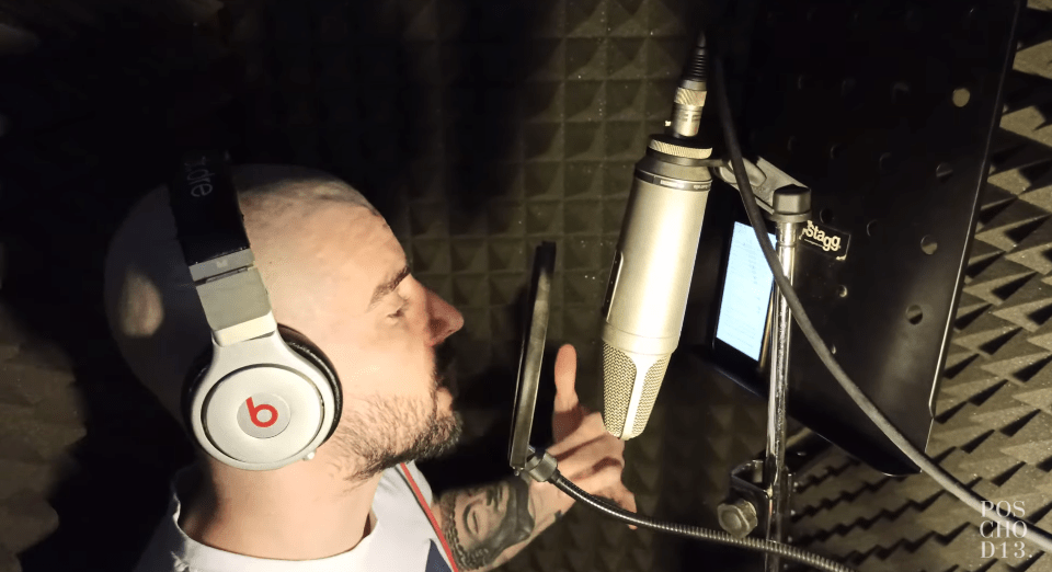 Je toto najrýchlejší rap v histórií slovenskej a českej scény? Raper Bitman sa zúčastňuje Eminemovej #GodzillaChallenge a celkom mu to ide!