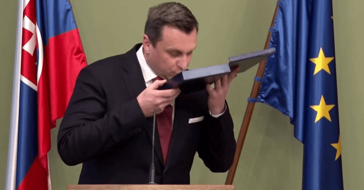 Prišiel koniec asi najznámejšieho politického meme. Andrej Danko už nie je kapitánom