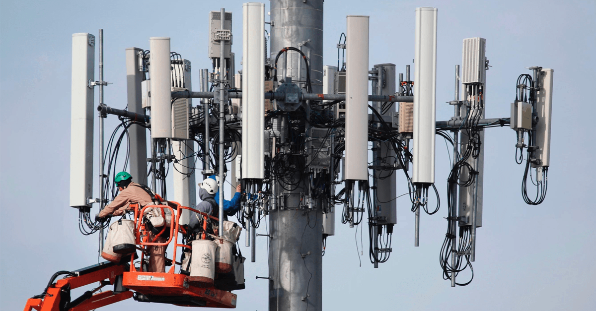 Slováci sa rozhodli bojovať proti 5G. Ničím nepodloženú petíciu podpísalo už viac ako 14 500 ľudí