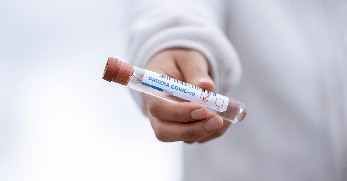 Konšpiračná teoretička zomrela na koronavírus, keď sa snažila dokázať, že je to len výmysel