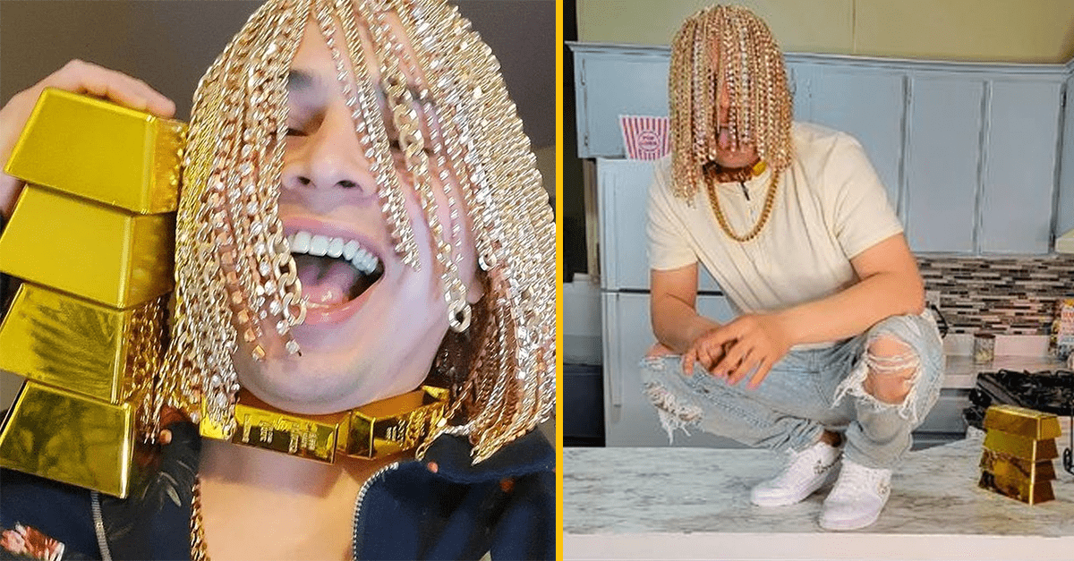 Raper si nechal do hlavy voperovať háčiky, aby mohol mať vlasy vytvorené z retiazok