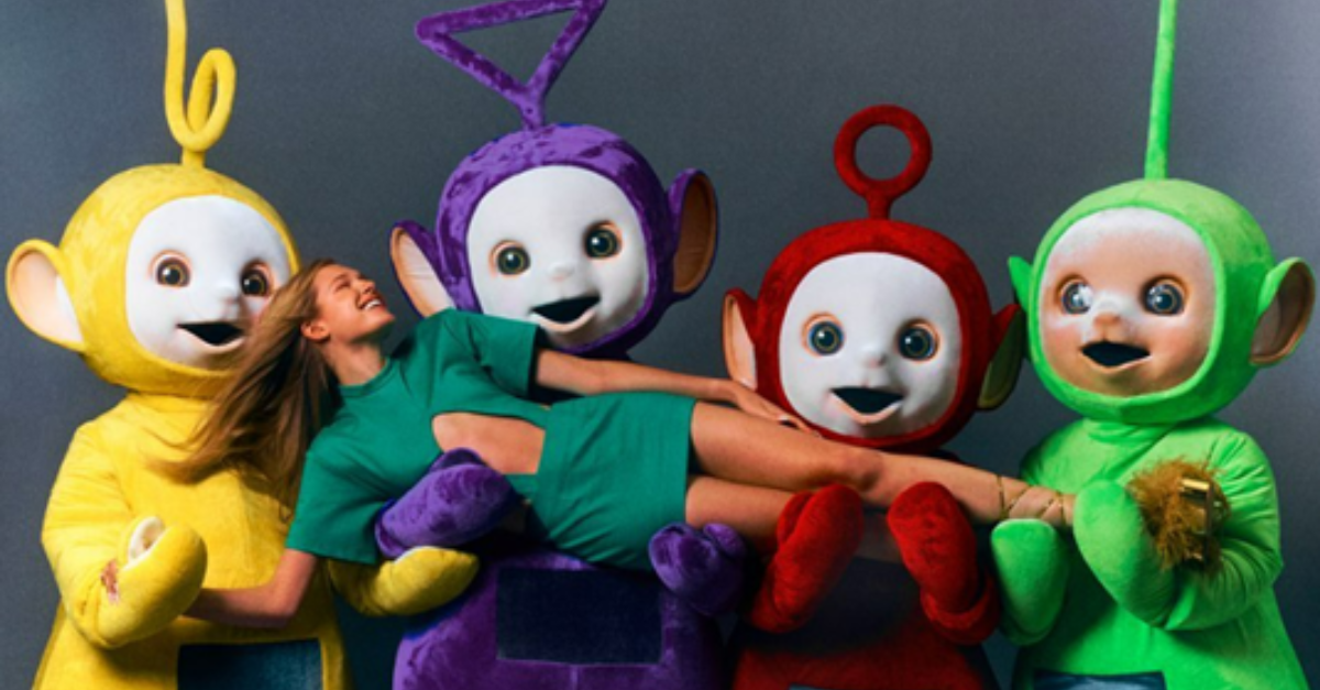 Teletubbies čizmy za 2 tisícky?! Návrhár predstavil novú kolekciu, z ktorej odpadnete!
