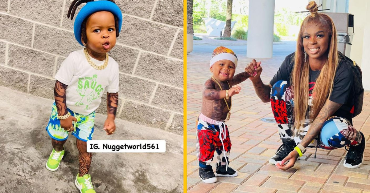 Tetovania na tela tohto dieťaťa vyvolávajú kontroverziu kritiku