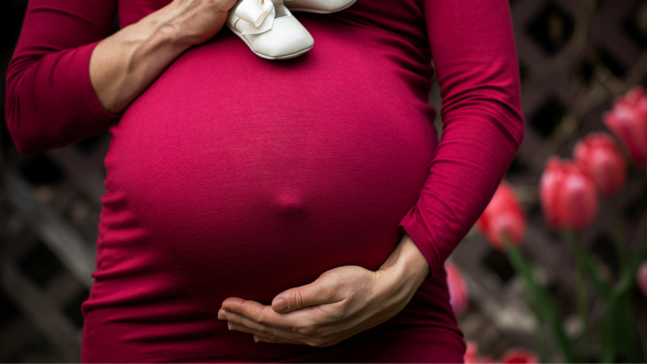 Žena nafejkovala až 17 tehotenstiev, aby mohla získať výhody a vyhnúť sa práci