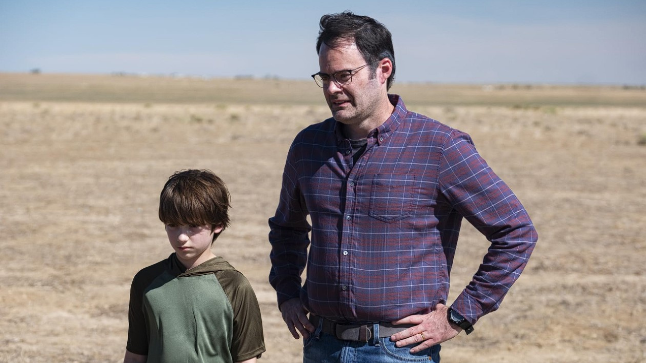 Ak ste fanúšikom čierneho humoru, tento seriál o nájomnom zabijakovi musíte vidieť (+ trailer)