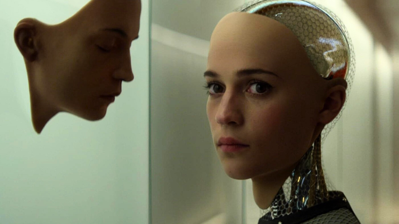 Ak hľadáte premyslený sci-fi film, ste na správnom mieste. Ukazuje príbeh umelej inteligencie (+ trailer)