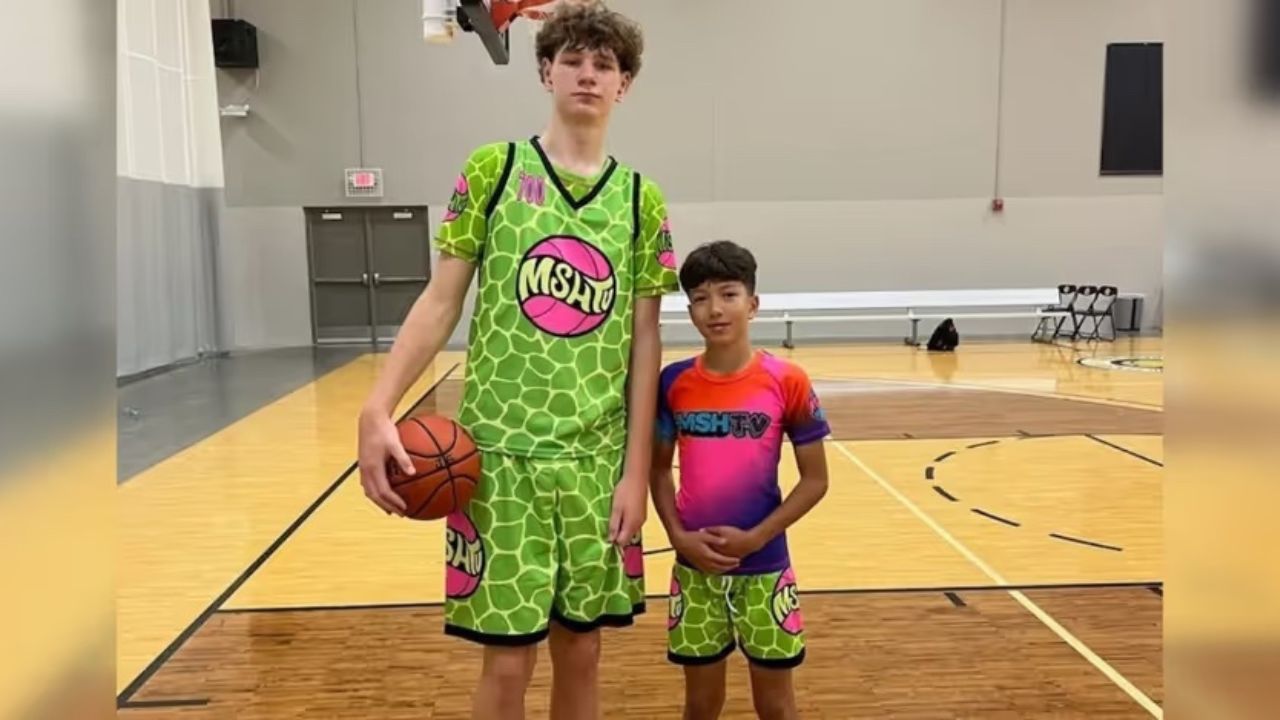 220 cm vysoký basketbalista je senzáciou internetu: Má len 13 rokov!