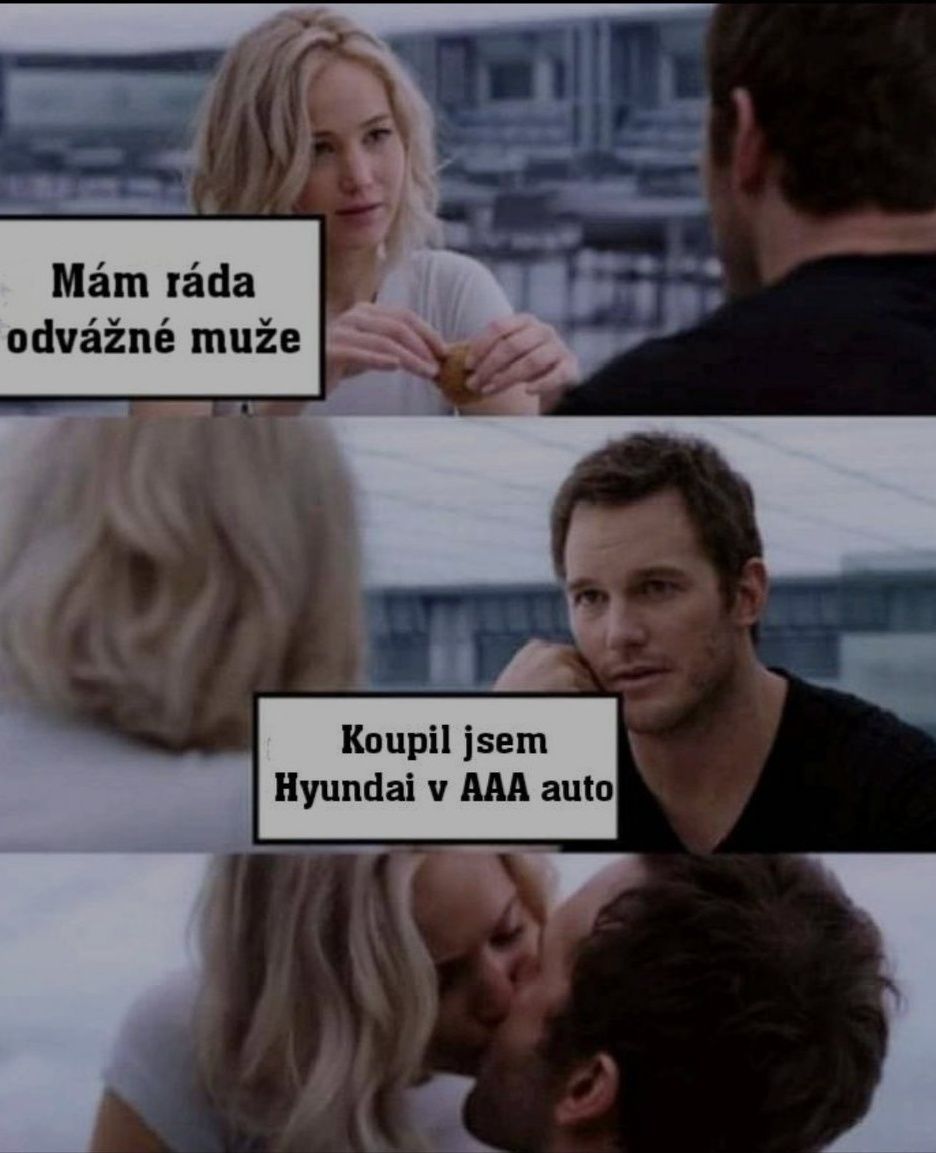 Pár vedie rozhovor o odvahe pri káve, neskôr sa bozkávajú. Text: Mám rada odvážné muže, Koupil jsem Hyundai v AAA auto.