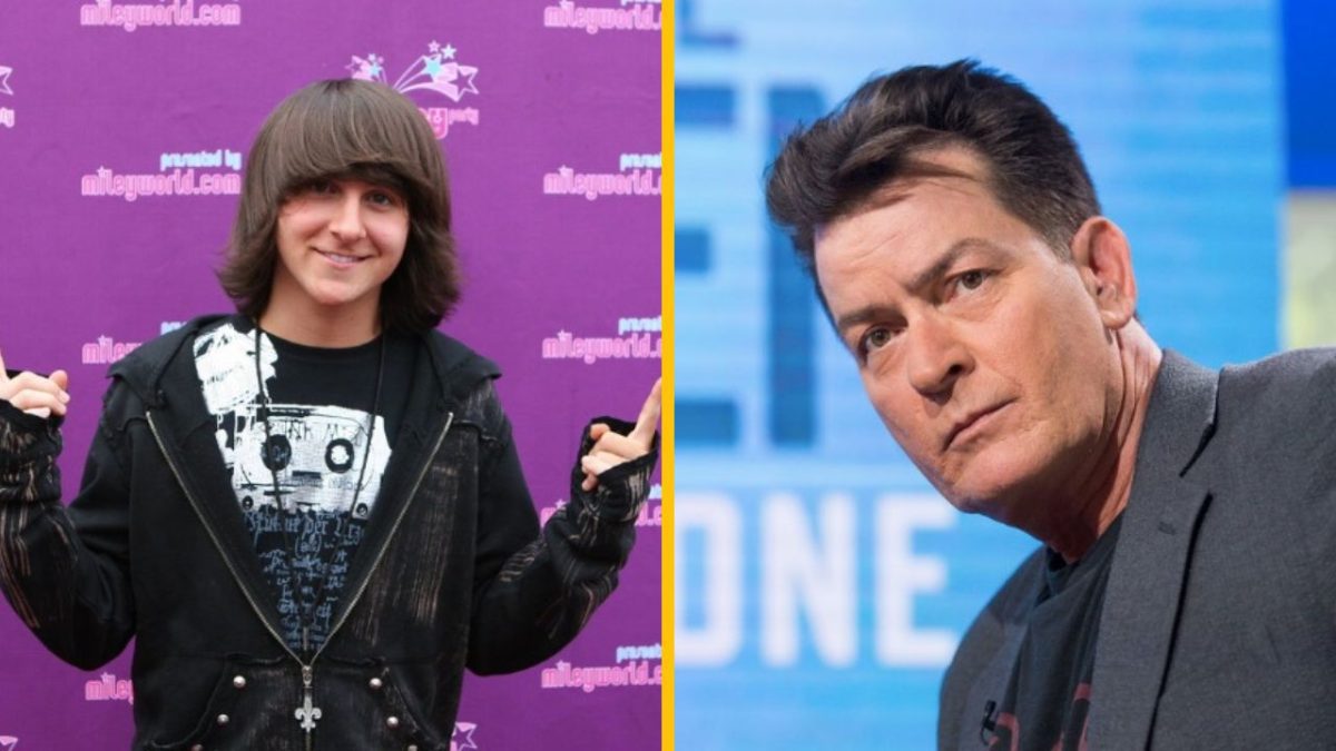 Dvojica mužov na červenom koberci a v štúdiu; kombinácia mladistvého a profesionálneho vzhľadu.