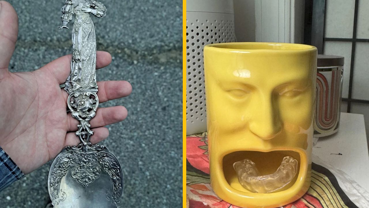 Rituálny strieborný príbor v ruke a žltý keramický hrnček s tvárou, ideálny na štýlové servírovanie a dekoráciu.