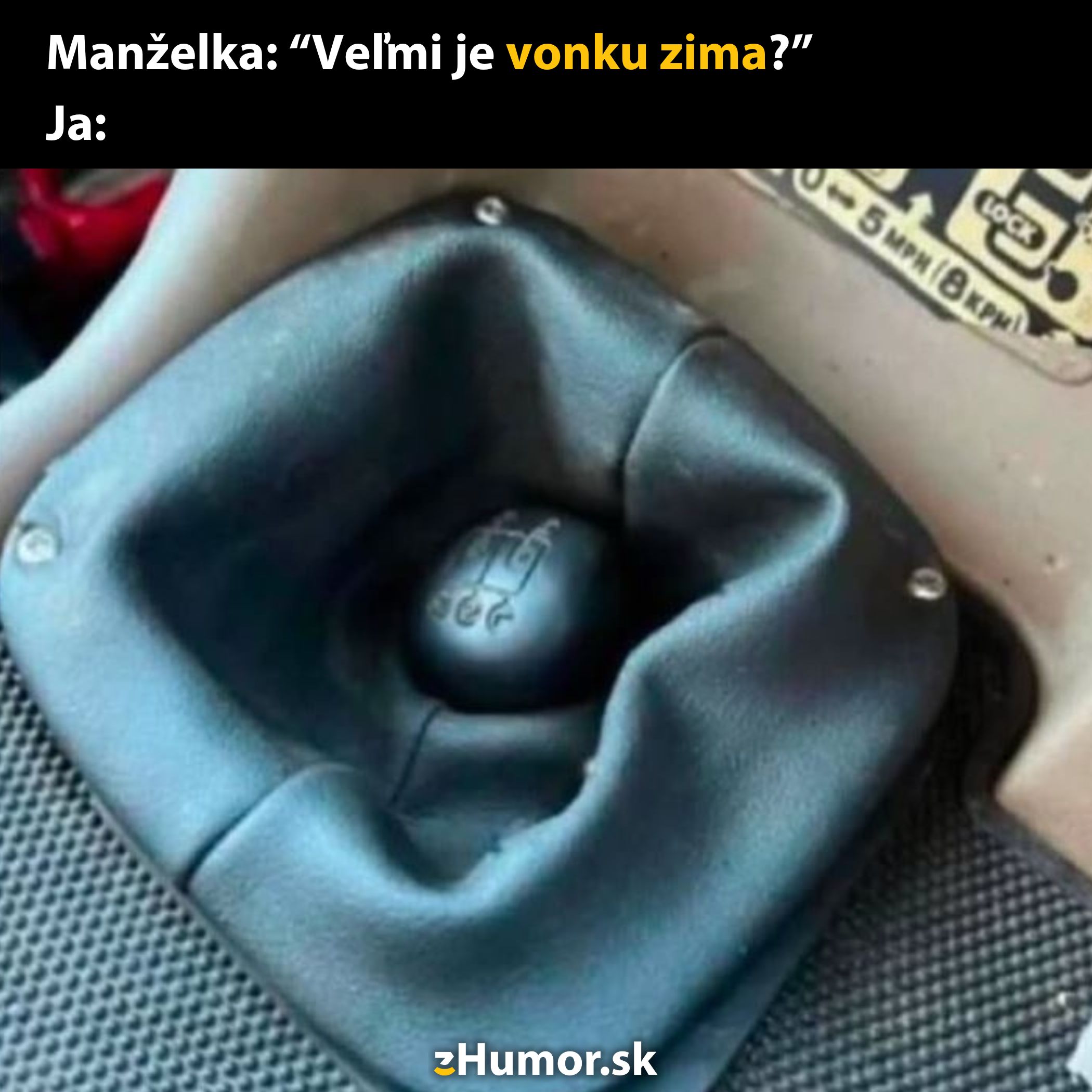 Radenie automobilu zamrznuté zimou, humor na tému chladného počasia.