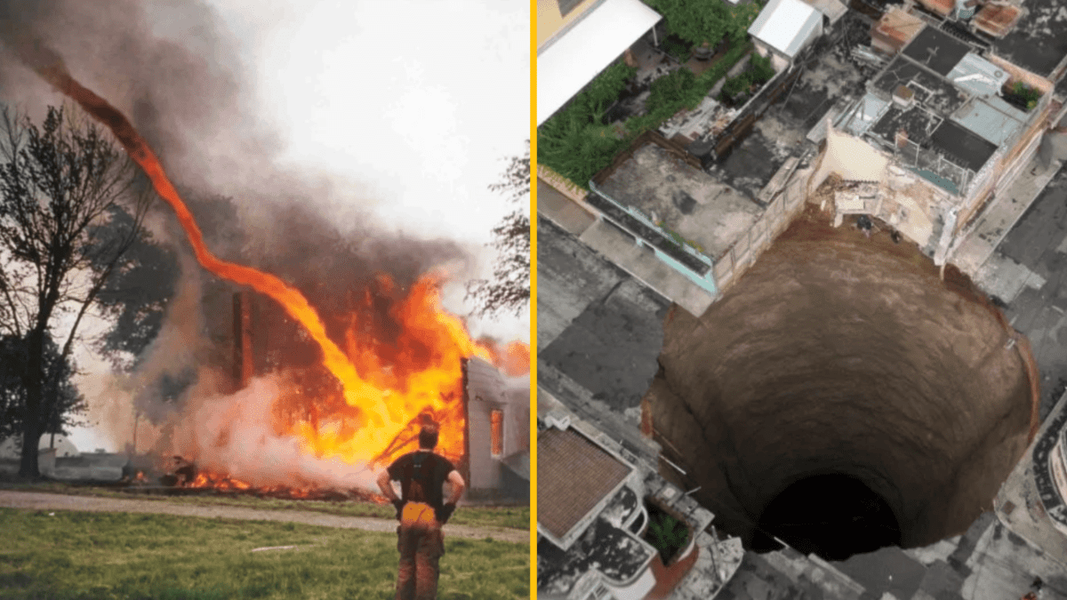 Muž sleduje ohnivý vír pri požiari, vedľa obrovská zemská priehlbina v meste.