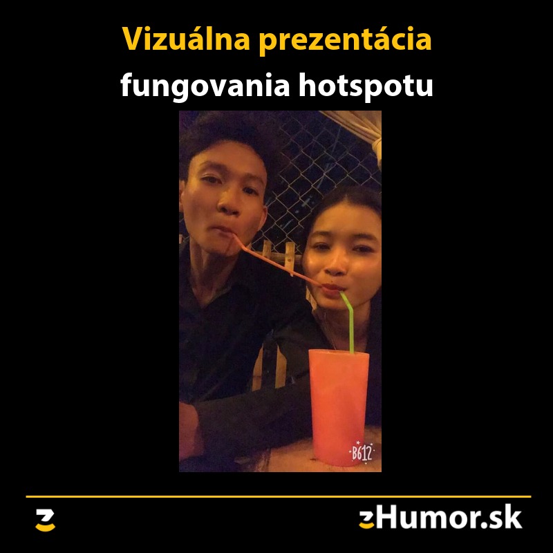 Dvojica sa delí o nápoj s dvoma slamkami, vtipná prezentácia zdieľania hotspotu.