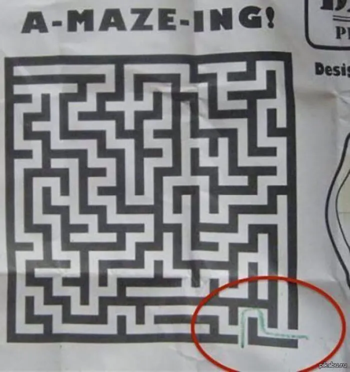 Bludisko na papieri s vyznačenou cestičkou, názov obrázku A-Maze-Ing!