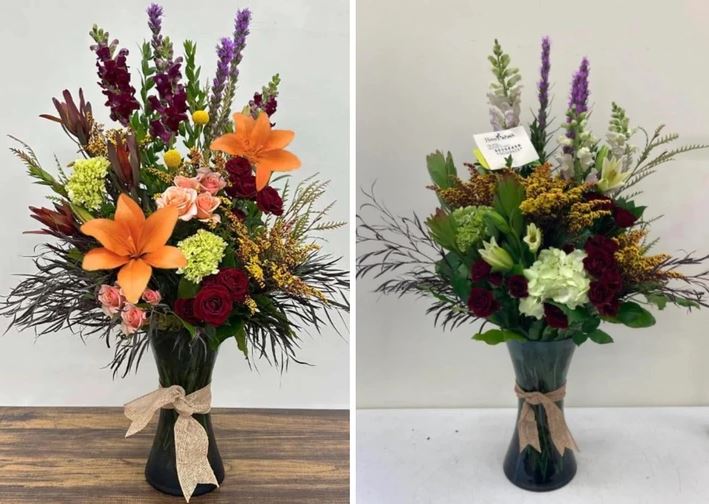 Kytica s farebnými kvetmi vo váze, ozdobená mašľou; ideálne pre každú príležitosť.