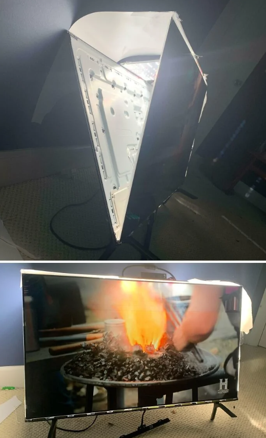 Rozobratá televízia ukazujúca vnútornú konštrukciu, funkčná s pusteným ohňom na obrazovke.