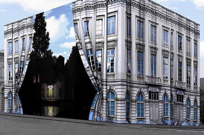 Optická ilúzia budovy s namaľovanou oponou odhaľujúcou krajinu. Kreatívna mestská architektúra na ulici.