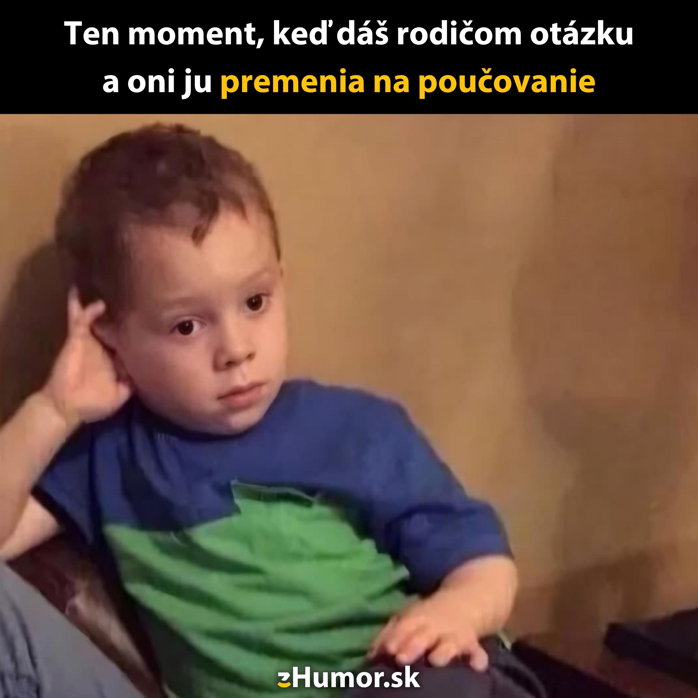 Dieťa sedí s výrazom nudy, vtipný kontext o rodičovskom poučovaní pri otázke.