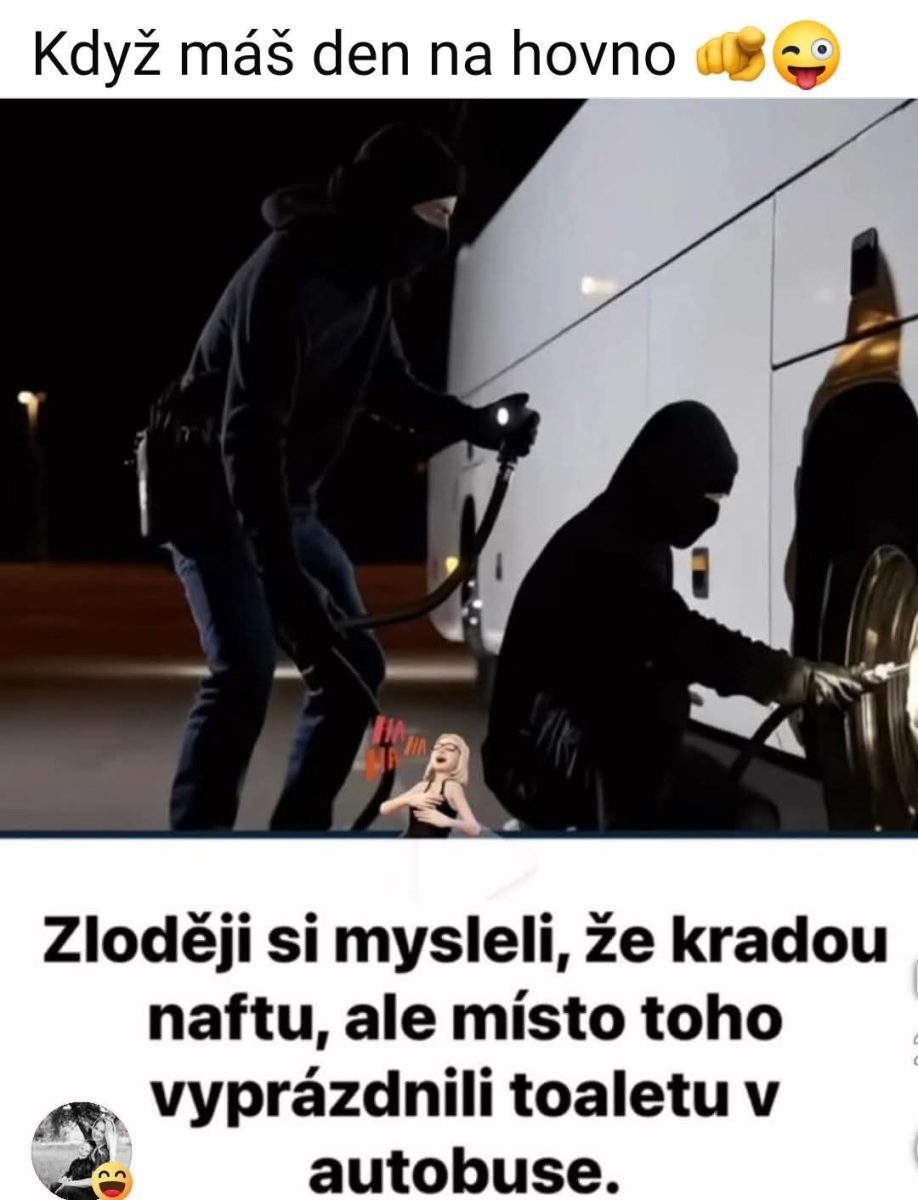 Zlodeji omylom vyprázdnili toaletu autobusu namiesto kradnutia nafty, ilustrované na vtipe s textom.