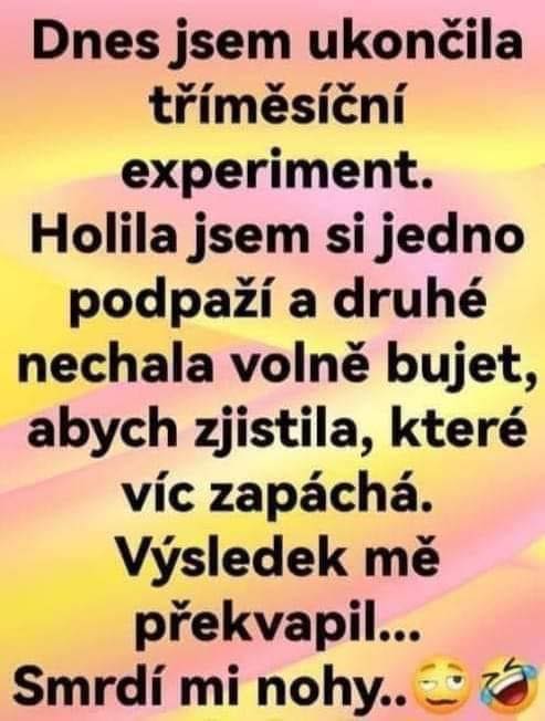 Žartovný text na pozadí s farebným gradientom o experimentovaní s pachom v podpazuší a prekvapujúcom výsledku.