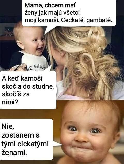 Dieťa sa smeje s mamou a vtipkuje o napodobňovaní priateľov, ale odpovedá vtipným odmietnutím.