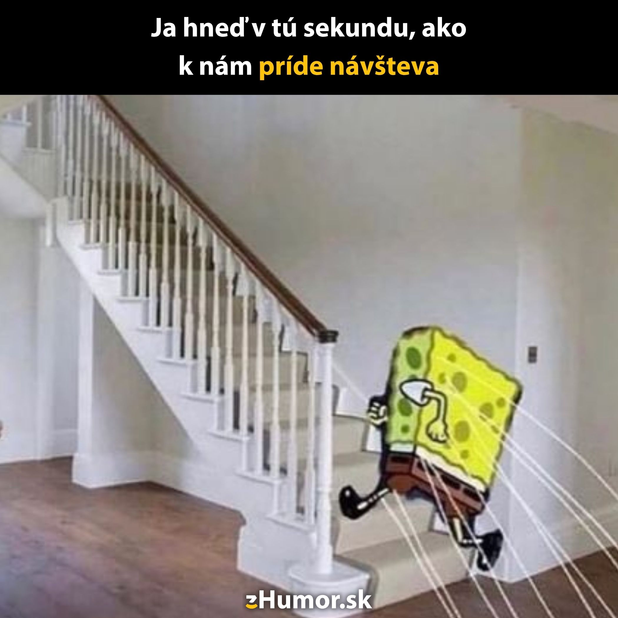 Kreslená postavička uteká po schodoch, keď príde návšteva.