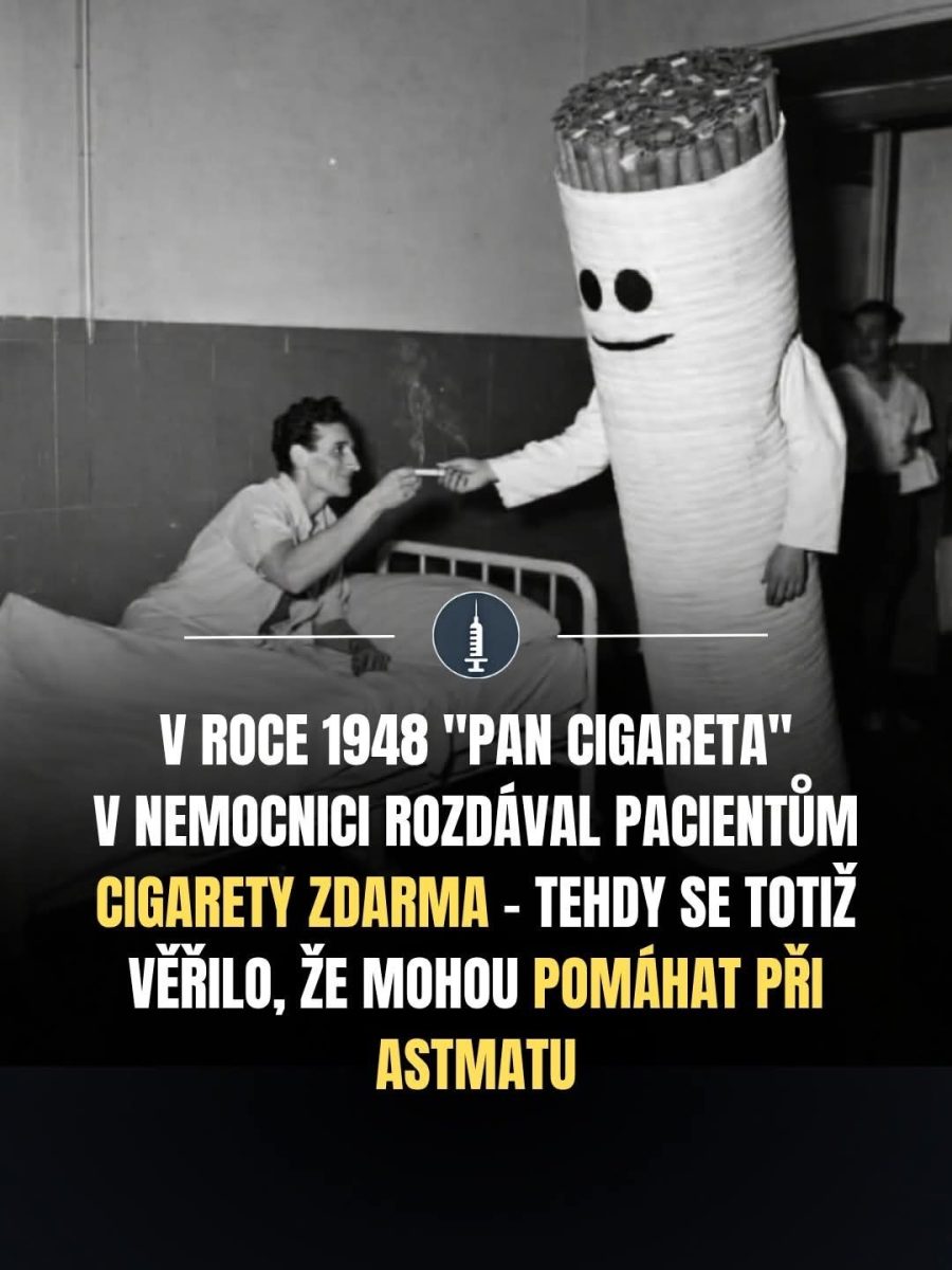 Osoba v kostýme cigarety rozdáva cigarety pacientovi v nemocnici, rok 1948, viera v prospešnosť pre astmu.
