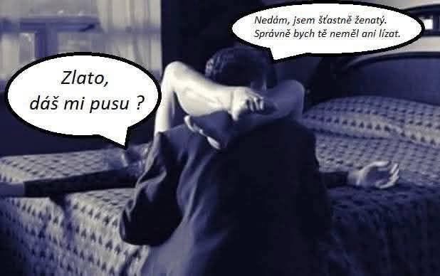 Ľudia rozprávajúci sa na posteli s vtipnými bublinami, zachytávajúci humornú náladu situácie.
