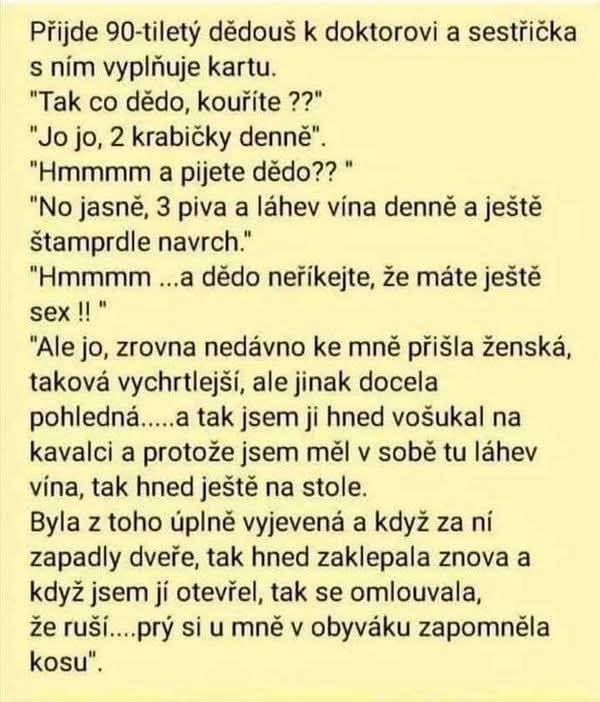 Senior u lekára žartuje o fajčení, pití a sexuálnych aktivitách vo vtipnom rozhovore.