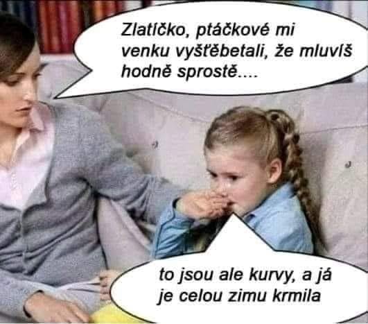 Dospelá žena a dievča na gauči v rozhovore s vtipnými bublinami s textom o vtáčikoch a nadávkach.