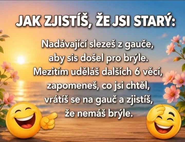 Zábavný text o zábudlivosti v staršom veku na pastelovom pozadí so smajlíkmi na pláži pri západe slnka.
