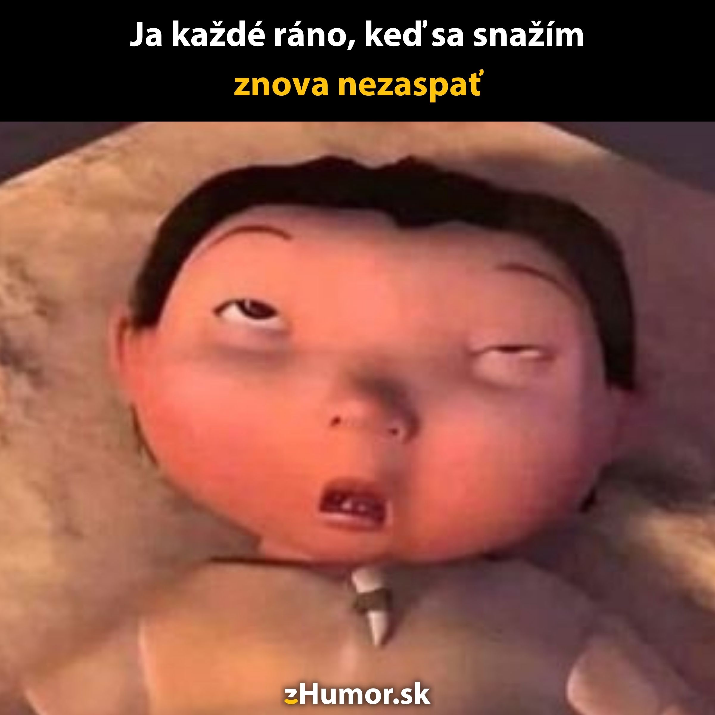 Animovaná postava s unaveným výrazom na vankúši, vyjadrujúca stav ráno, keď sa snaží nezaspávať.