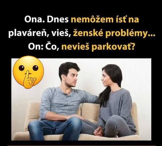 Dvojica na gauči užasnutá konverzáciou s textovou bublinou o nedorozumení vtipu.