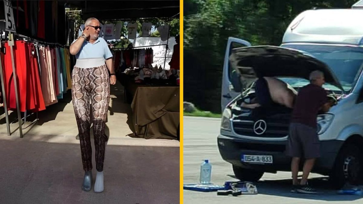 Muži predávajú tovary na trhu a opravujú dodávku, jedna osoba má nohavice s hadím vzorom.